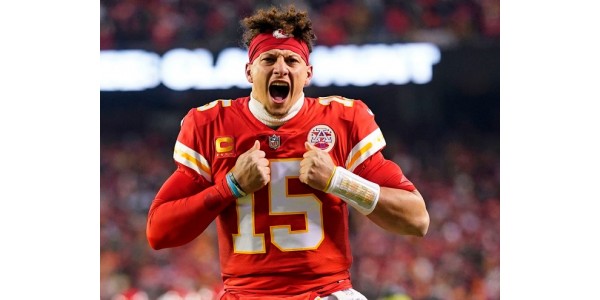 Det legendariska livet för NFL nr 15-tröjan har börjat Det legendariska livet för NFL nr 15-tröjan har börjat